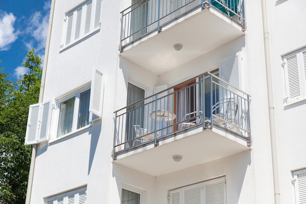 Apartments Ines Selce Eksteriør bilde